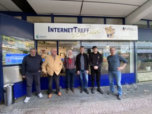 Team Galerie InternetTreff-Schlange
